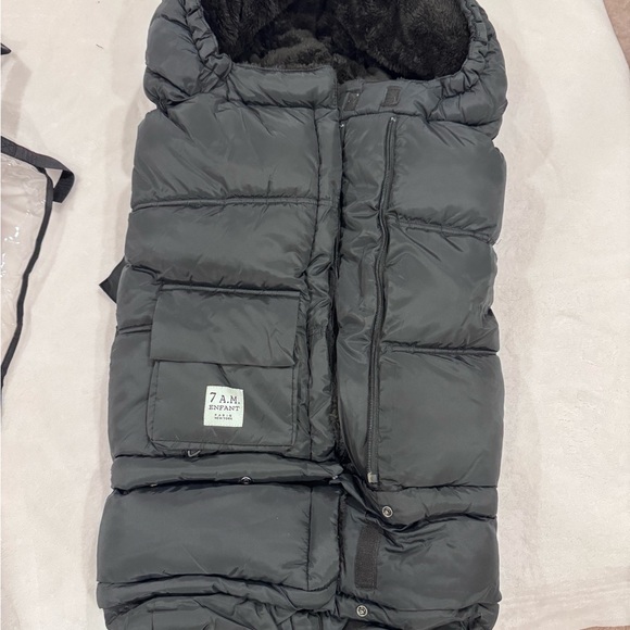 7 A.M. Enfant Stroller Blanket 212